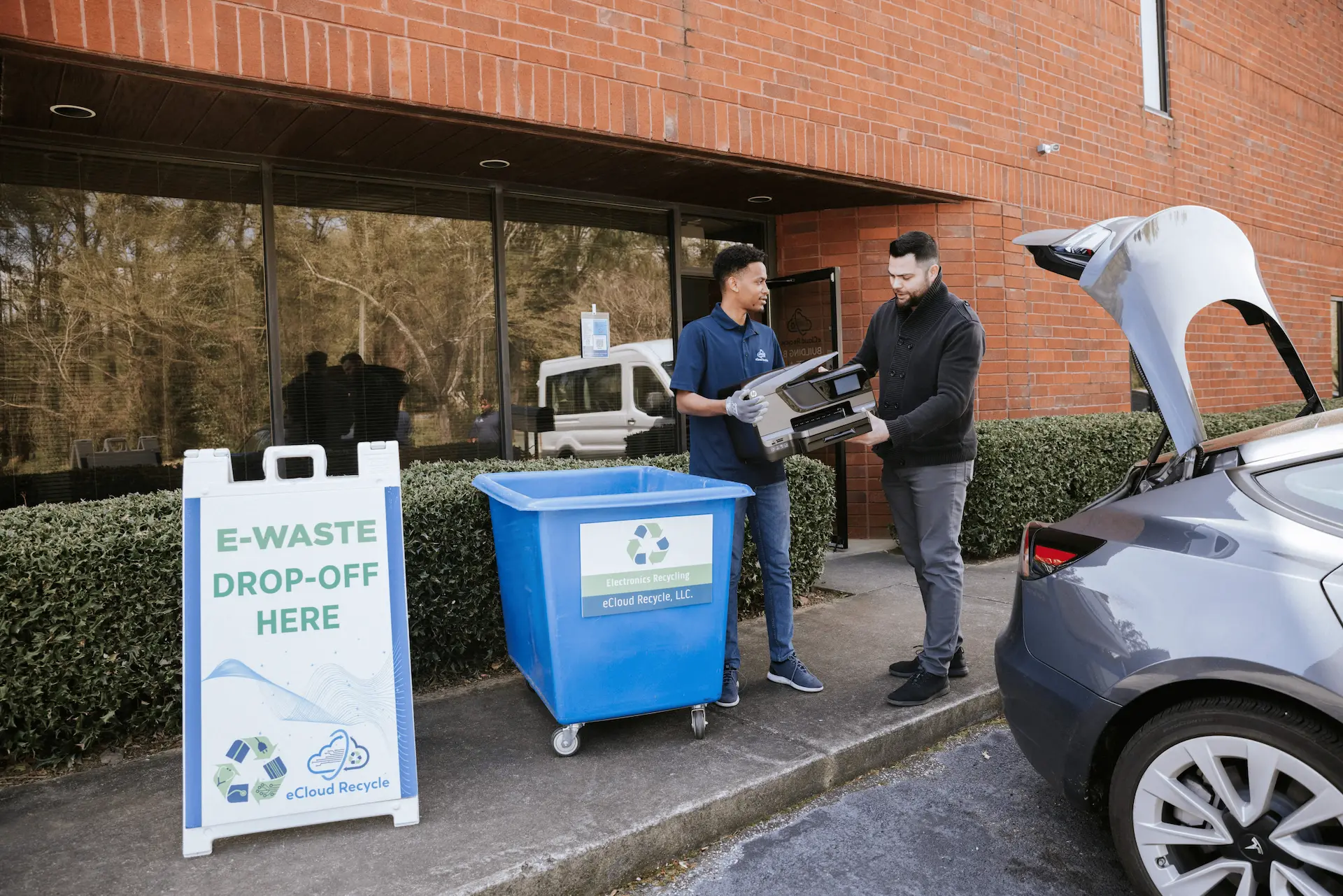 E- Waste Drop Off e Cloud Recycle